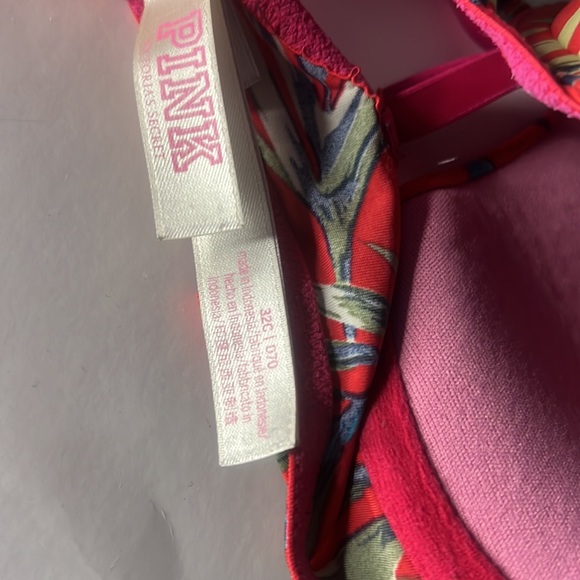 PINK Victoria’s Secret Bra Push Up 32C - Picture 4 of 4